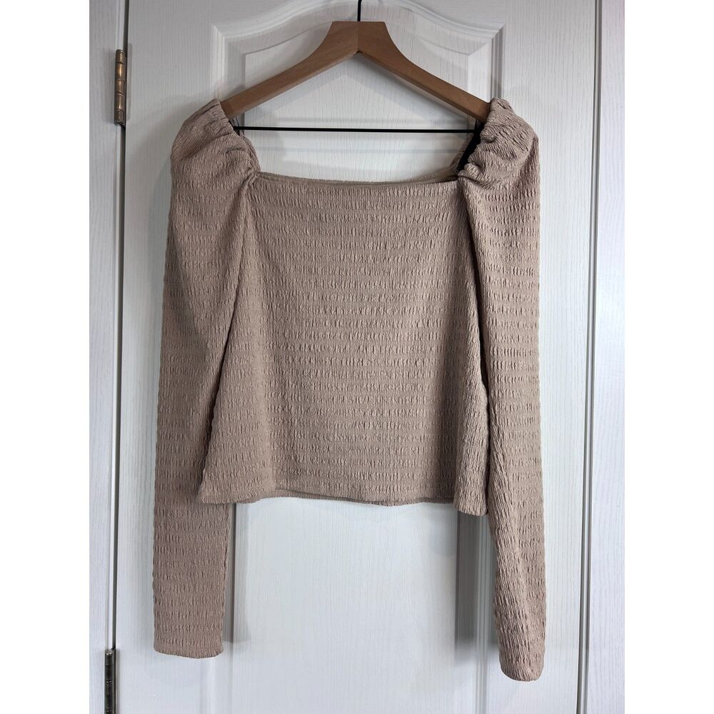 H&M Women's Tan Beige Long Sleeve Crinkle Off Shoulder Blouse Top Size M
